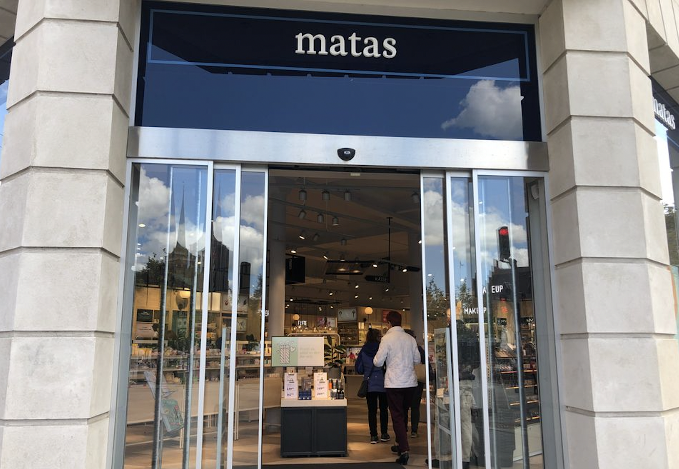Matas både fyrer og hyrer i stor marketing-omstrukturering - Dansk ...